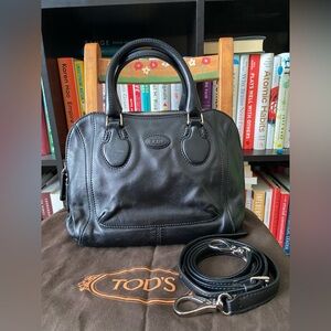 Tod’s Vintage 2-way top handle bag in black with silver hardware